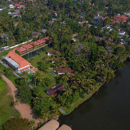 Palmgrove Lake Resort Alappuzha Exteriér fotografie