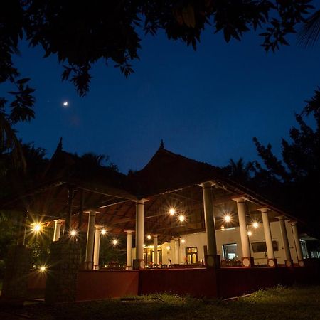 Palmgrove Lake Resort Alappuzha Exteriér fotografie