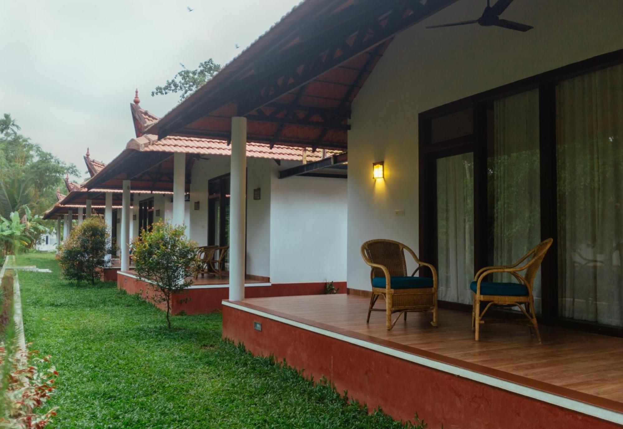 Palmgrove Lake Resort Alappuzha Exteriér fotografie