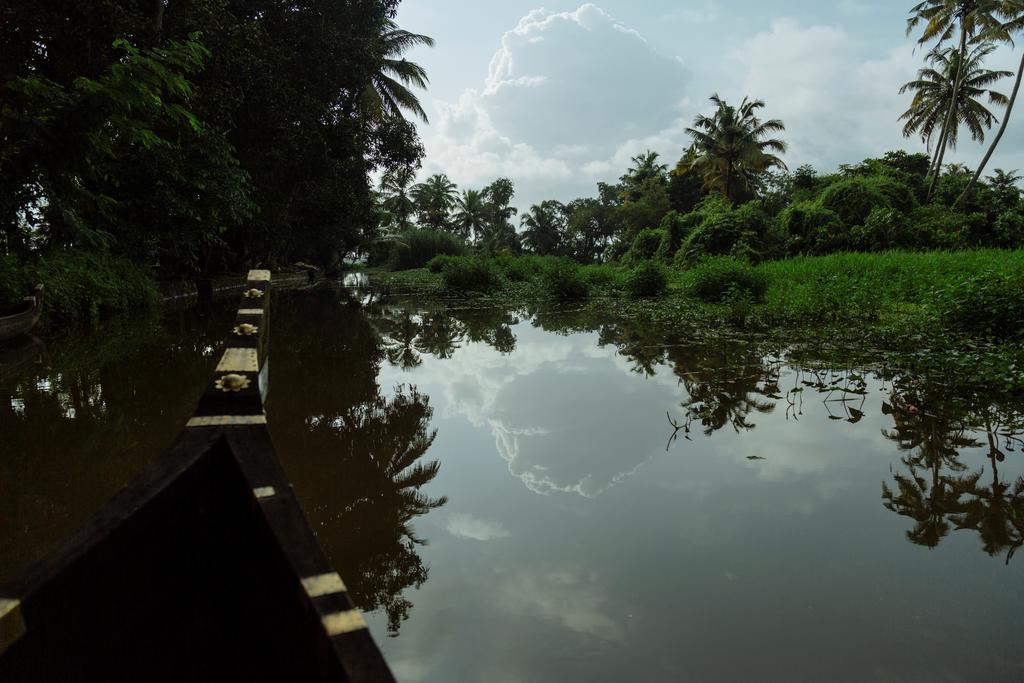 Palmgrove Lake Resort Alappuzha Exteriér fotografie
