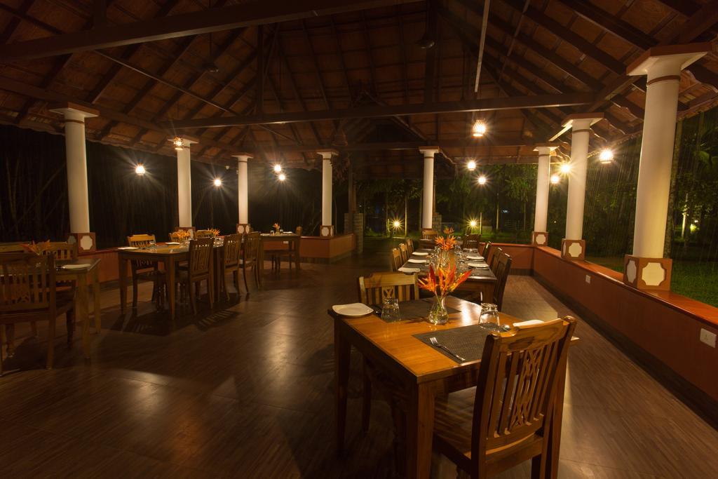 Palmgrove Lake Resort Alappuzha Exteriér fotografie
